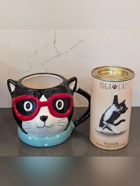 Cool Kitty Mug With Caramel Cocoa